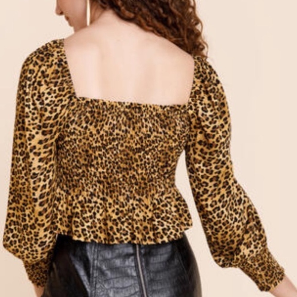 NWT size XL Francesca’s Top animal print - Picture 2 of 10